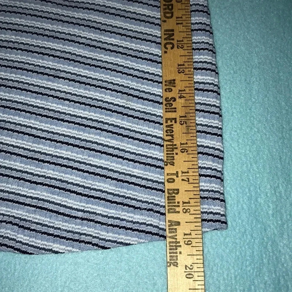 DIVIDENDS maternity short sleeve stretchy kno top size M 🌼Host Pick🌼 - Picture 3 of 4